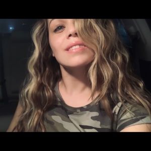 Meet your Posher, Reyanne